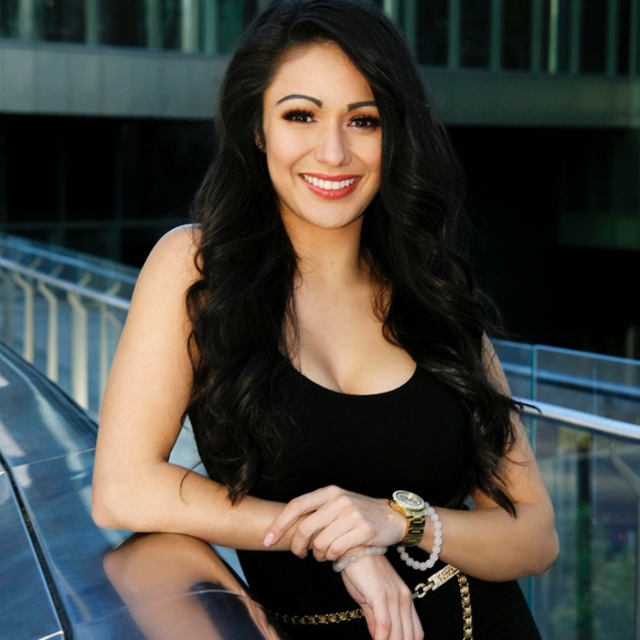 Meet your Posher, Ami - Picture 1 of 1